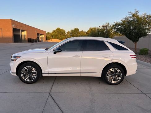 Used 2026 Genesis Electrified GV70 AWD/4WD image 47