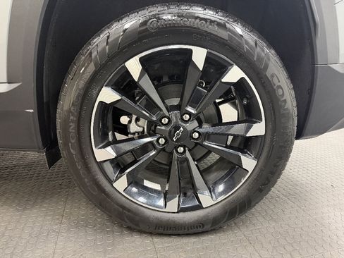 New 2026 Chevrolet Equinox RS w/ LPO, Floor Liner Package image 8