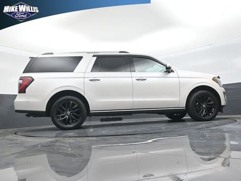 Used 2019 Ford Expedition Max Limited image 24