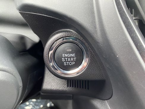 Used 2026 Subaru Forester Premium image 31