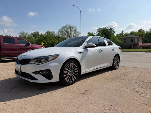 Used 2019 Kia Optima SX w/ SX Limited (Black) Package FWD image 4