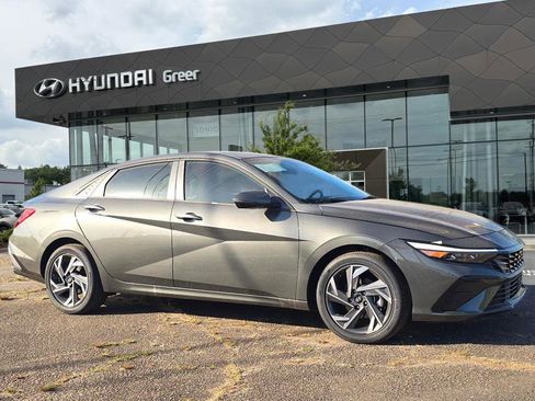 New 2026 Hyundai Elantra Limited FWD image 1
