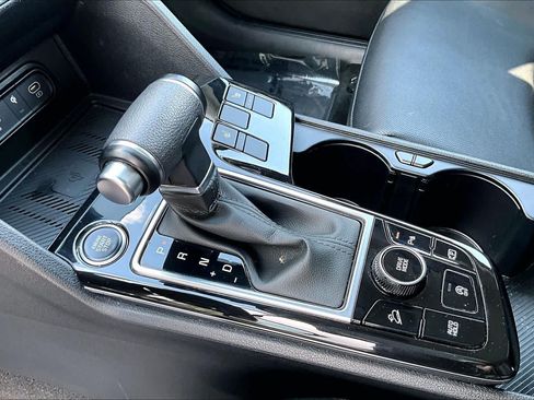 Used 2023 Kia Sportage EX FWD image 16