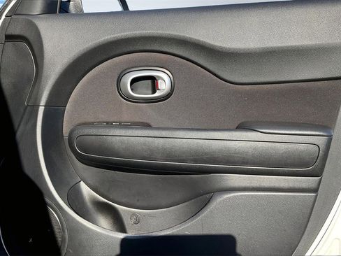 Used 2016 Kia Soul image 22