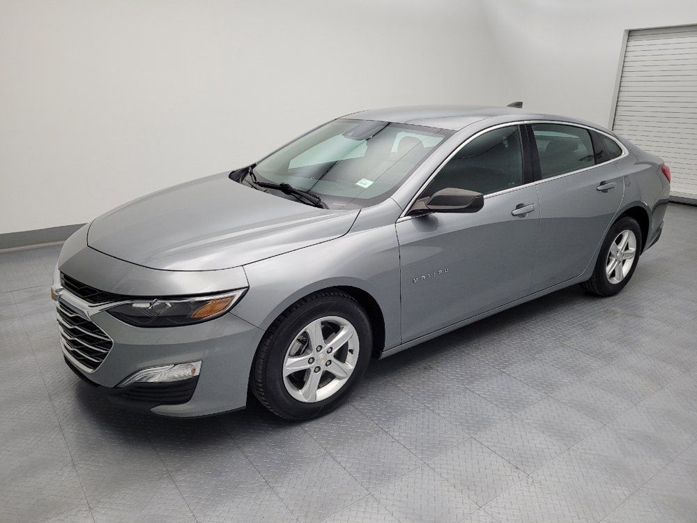 Used 2024 Chevrolet Malibu LS FWD image 2