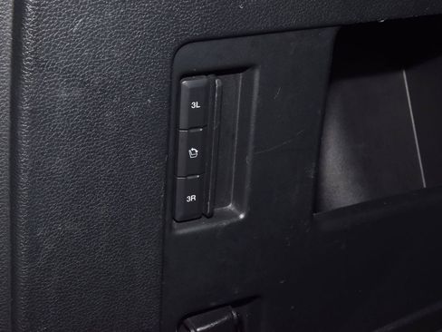 Used 2021 Ford Expedition XLT RWD image 36