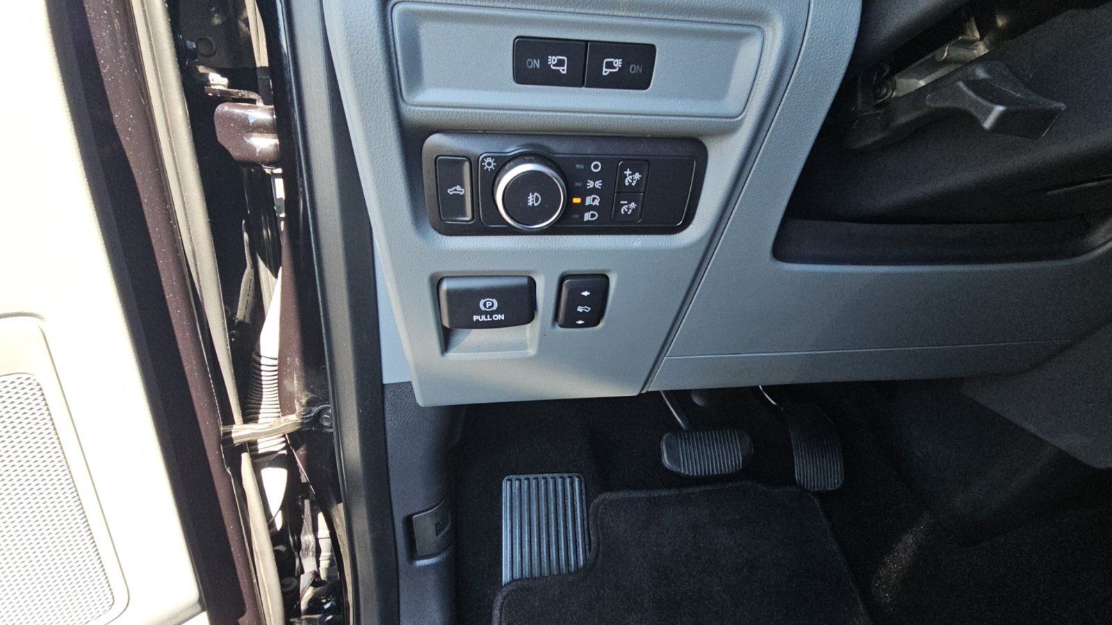 Used 2021 Ford F150 XLT w/ Equipment Group 301A Mid AWD/4WD image 21