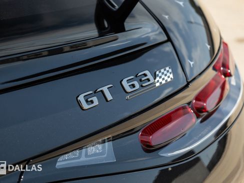 Used 2025 Mercedes-Benz AMG GT 63 image 22