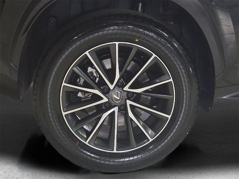 Used 2024 Lexus NX 350h AWD w/ Premium Package image 11