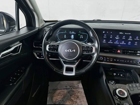 Used 2023 Kia Sportage EX AWD/4WD image 21