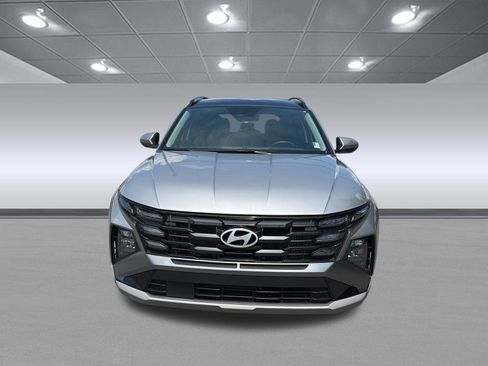 Certified 2025 Hyundai Tucson SEL AWD/4WD image 4