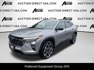 Used 2024 Chevrolet Trax RS w/ Sunroof Package FWD video 2