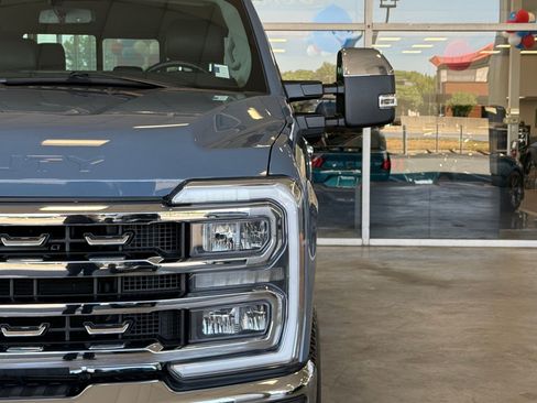 Used 2023 Ford F350 Lariat w/ Chrome Package AWD/4WD image 11