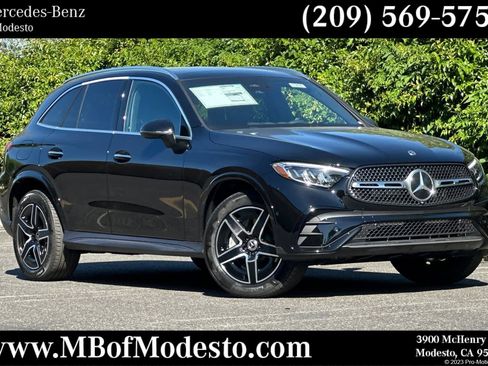 New 2026 Mercedes-Benz GLC 300 4MATIC image 1