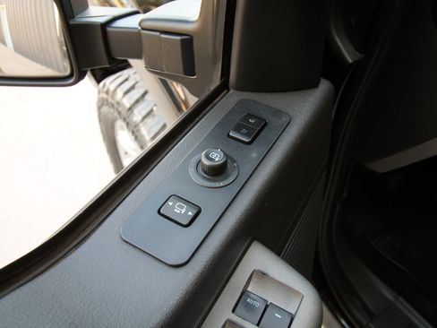 Used 2012 Ford F250 Lariat w/ Lariat Ultimate Pkg AWD/4WD image 21