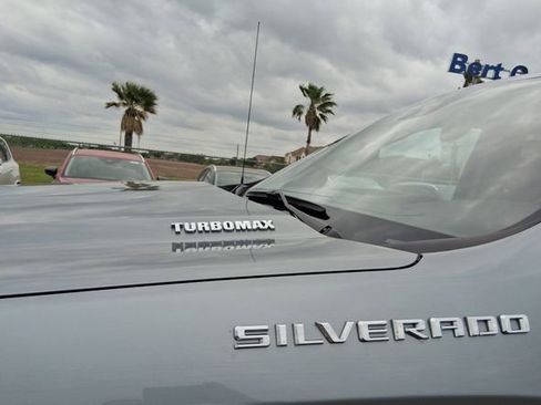 Used 2024 Chevrolet Silverado 1500 Custom RWD image 7