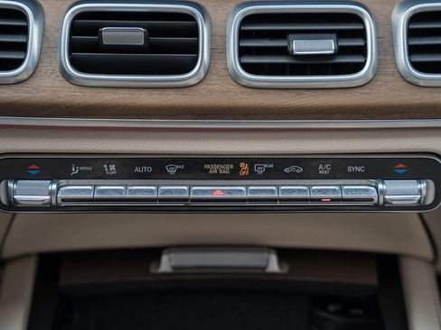 Used 2021 Mercedes-Benz GLE 350 image 23