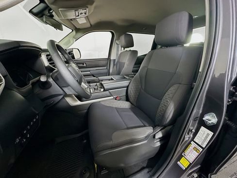 Used 2022 Toyota Tundra SR5 w/ TRD Off-Road Package image 21