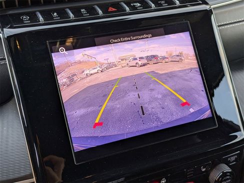 Used 2024 Jeep Grand Cherokee Altitude image 25