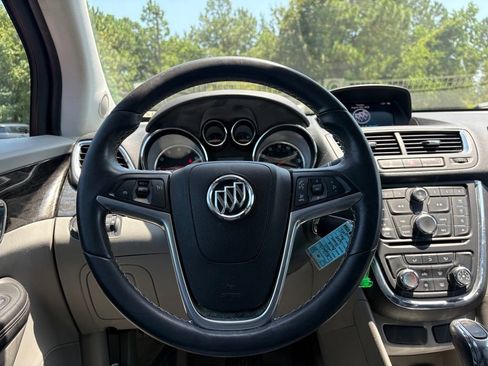 Used 2013 Buick Encore FWD image 16