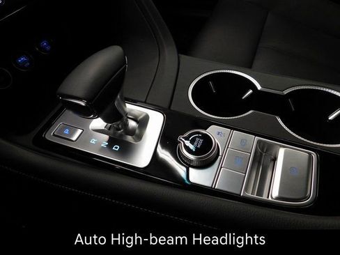 Used 2026 Genesis G70 2.5T image 38