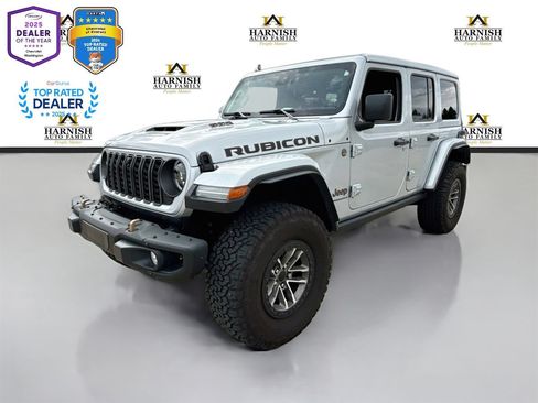 Used 2024 Jeep Wrangler Unlimited Rubicon 392 AWD/4WD image 2