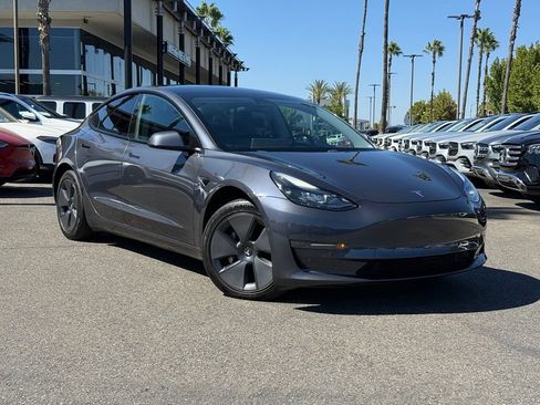 Used 2021 Tesla Model 3 Long Range AWD/4WD image 1