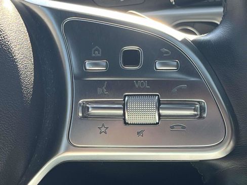 Used 2023 Mercedes-Benz G 550 image 36