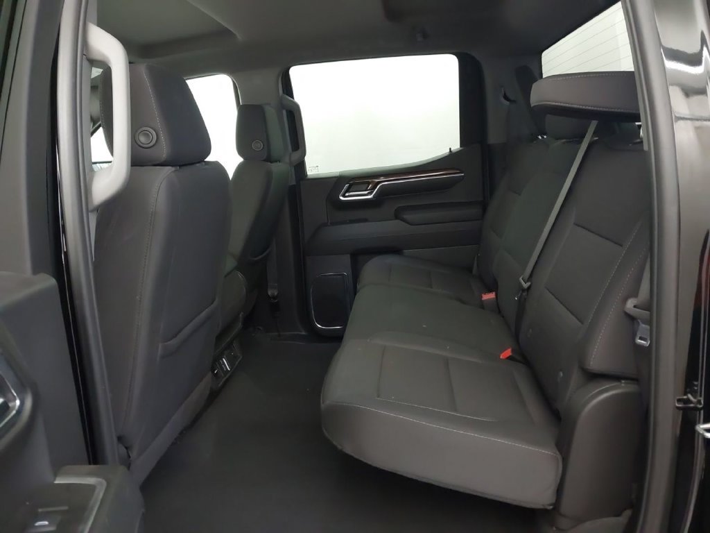 Used 2024 Chevrolet Silverado 1500 RST w/ Dark Appearance Package AWD/4WD image 9