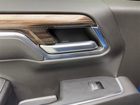 Used 2024 Chevrolet Silverado 1500 LT image 37