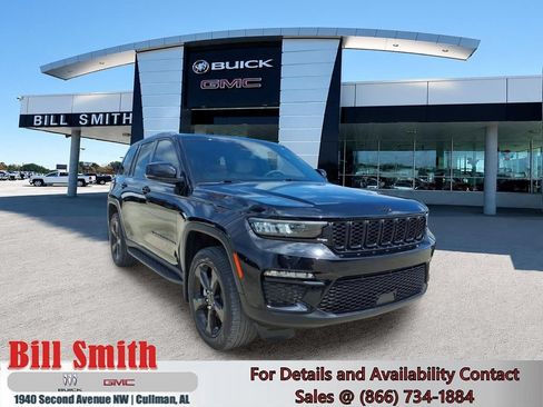 Used 2023 Jeep Grand Cherokee Limited w/ Black Appearance Package RWD image 1