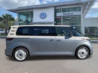 New 2025 Volkswagen ID. Buzz 1st Edition video 3