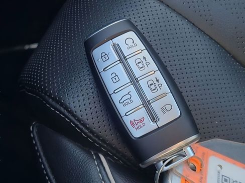 Used 2021 Genesis GV80 2.5T w/ Prestige Package 04 image 38