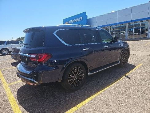 Used 2020 INFINITI QX80 Limited w/ All-Season Package AWD/4WD image 3