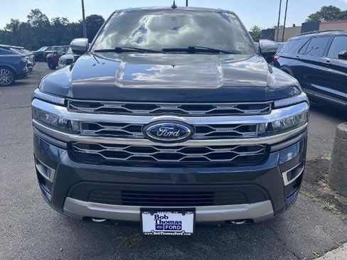 Certified 2024 Ford Expedition Platinum AWD/4WD image 2
