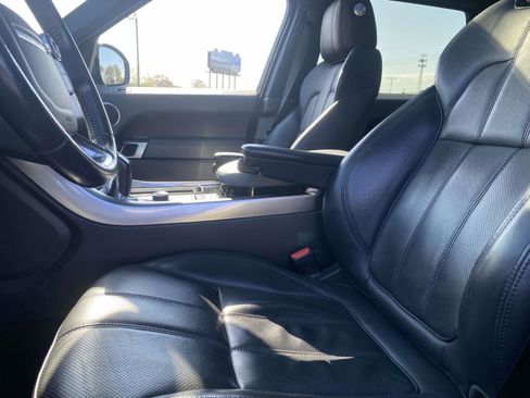 Used 2014 Land Rover Range Rover Sport HSE image 15
