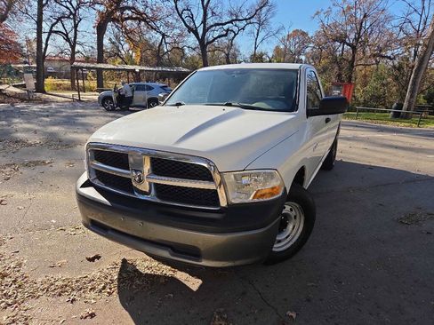 Used 2009 Dodge Ram 1500 Truck ST w/ ST Popular Equipment Group image 2
