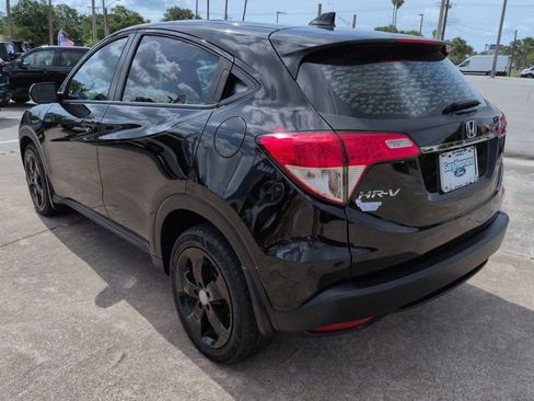 Used 2020 Honda HR-V LX image 6