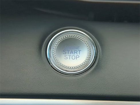 Used 2023 Genesis GV70 2.5T w/ Advanced Package image 27