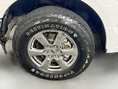 Used 2019 Ford F150 XLT w/ Equipment Group 302A Luxury image 13