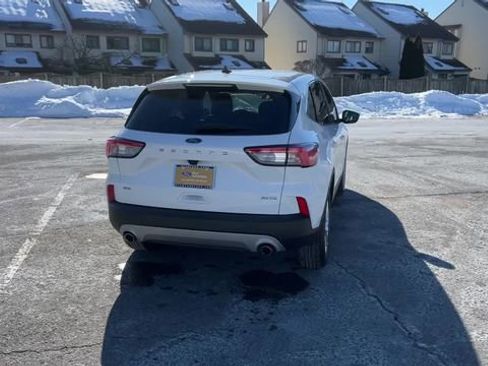 Certified 2022 Ford Escape SE w/ Convenience Package image 44