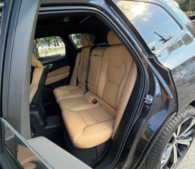 Used 2025 Volvo XC60 T8 Ultra w/ Climate Package AWD/4WD image 7