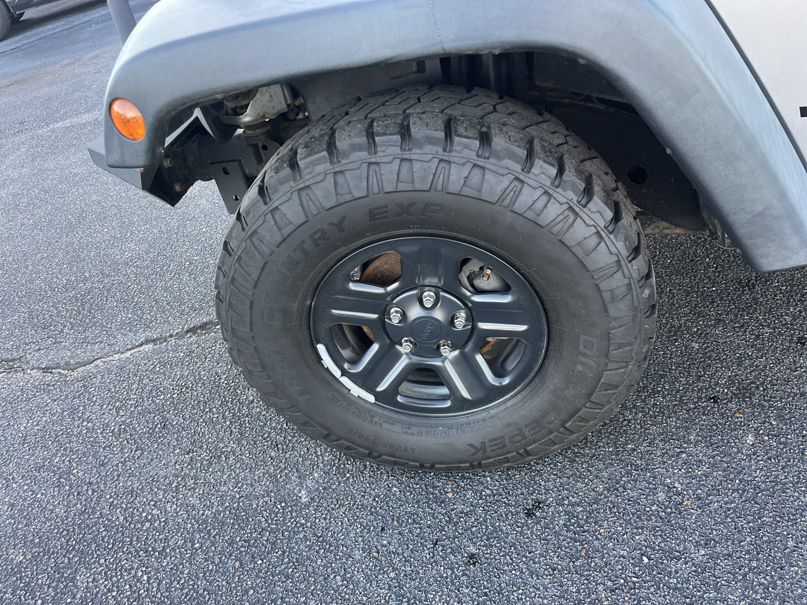 Used 2016 Jeep Wrangler Unlimited Sport w/ Trailer Tow Group AWD/4WD image 9