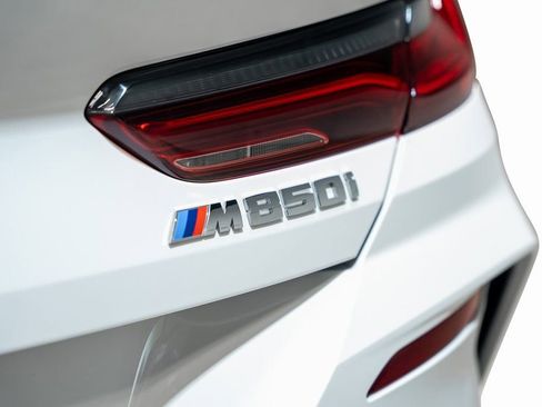 Used 2023 BMW M850i xDrive Coupe image 16
