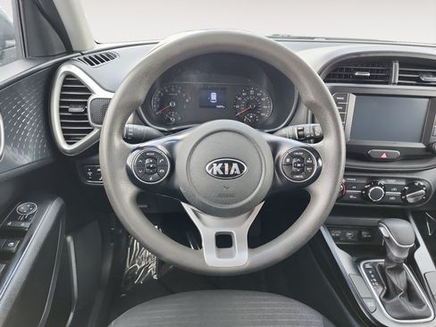 Used 2021 Kia Soul S FWD image 12