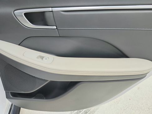 Used 2023 Hyundai Sonata Limited FWD image 50