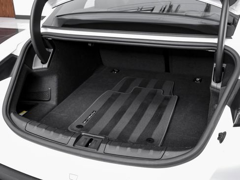 Used 2022 Porsche Taycan image 66