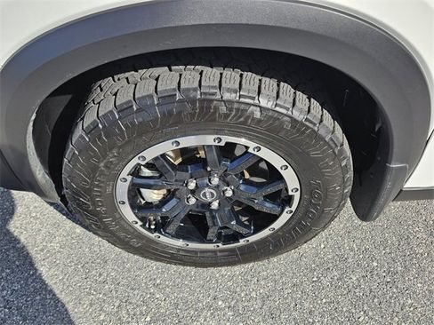 Used 2025 Nissan Pathfinder Rock Creek image 19