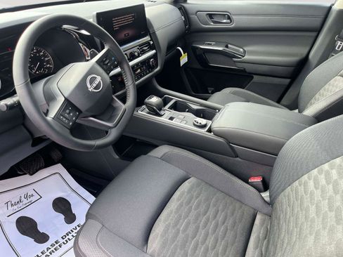New 2026 Nissan Pathfinder SV AWD/4WD image 22