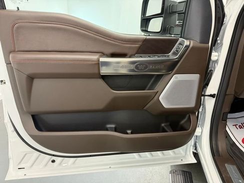 New 2026 Ford F250 4x4 Crew Cab Super Duty image 14